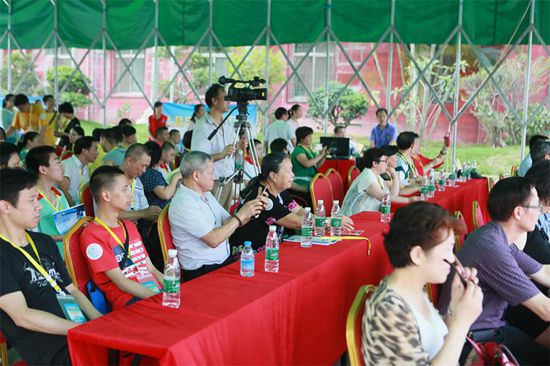 图为“展能杯”智障人士支持性职业技能演示活动现场